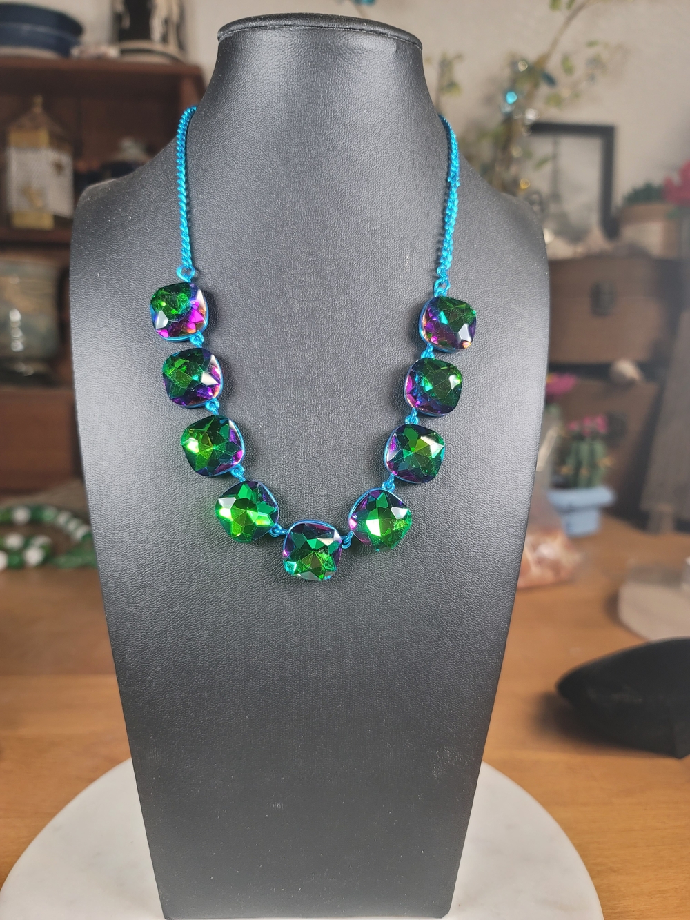 paparazzi Green, Blue, and Purple Iridescent Faceted Gem Necklace